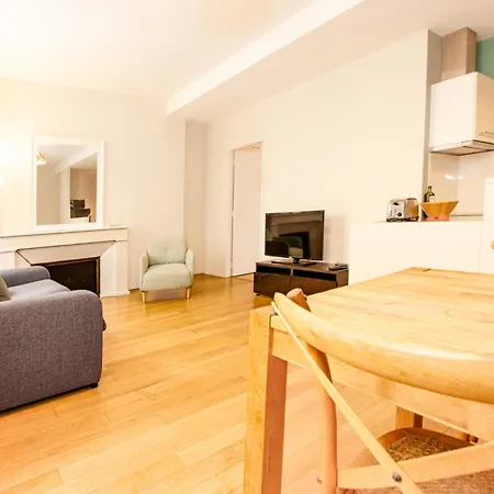 Appartement T2 De Luxe Face Au Jardin Public Bordeaux Exterior photo